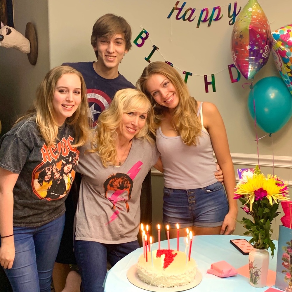 Meet your Posher, Colby